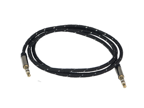 Кабель адаптер AURA RCA-J11B миниджек 1 метр. Цена – 260 руб.