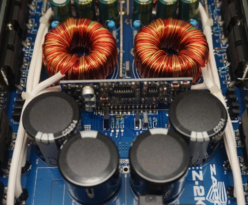 Усилитель ZAPCO Z-2KD II. Цена – 109&nbsp;990 руб. фото 2